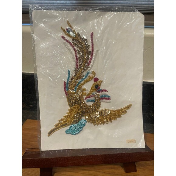1 Sequin Embroidered Floral Bird Shaped appliqué - Picture 5 of 7